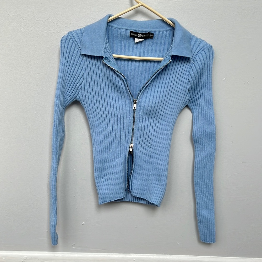 Dual zipper sweater